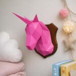 Pequeño trofeo cabeza de unicornio en papercraft 3D – modelo infantil