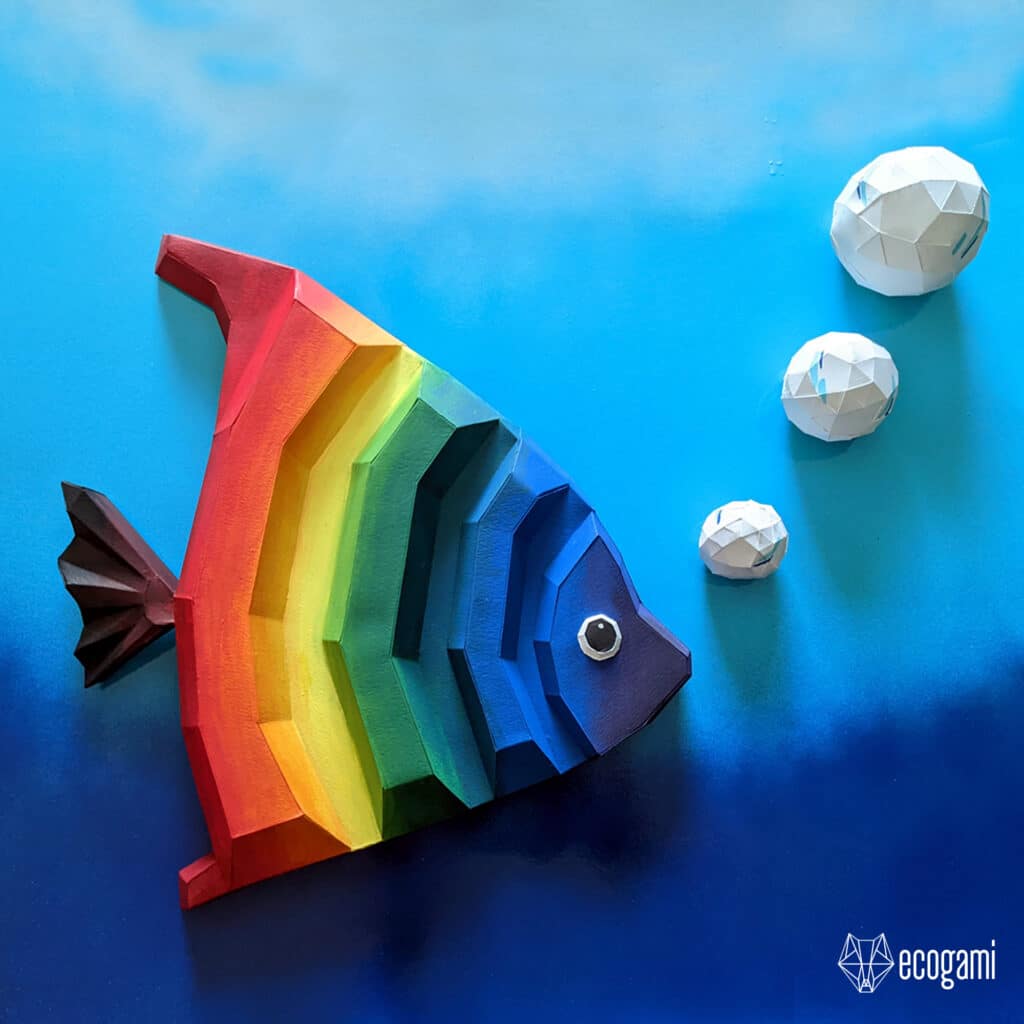 Papercraft poisson tropical mural en origami 3D