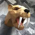 Papercraft de cabeza de tigre dientes de sable en origami 3D