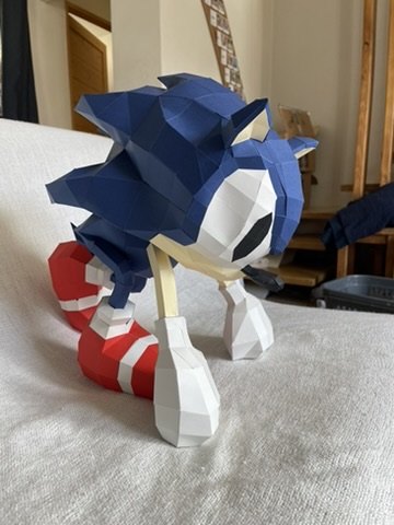 Sonic Papercraft als 3D-Origami