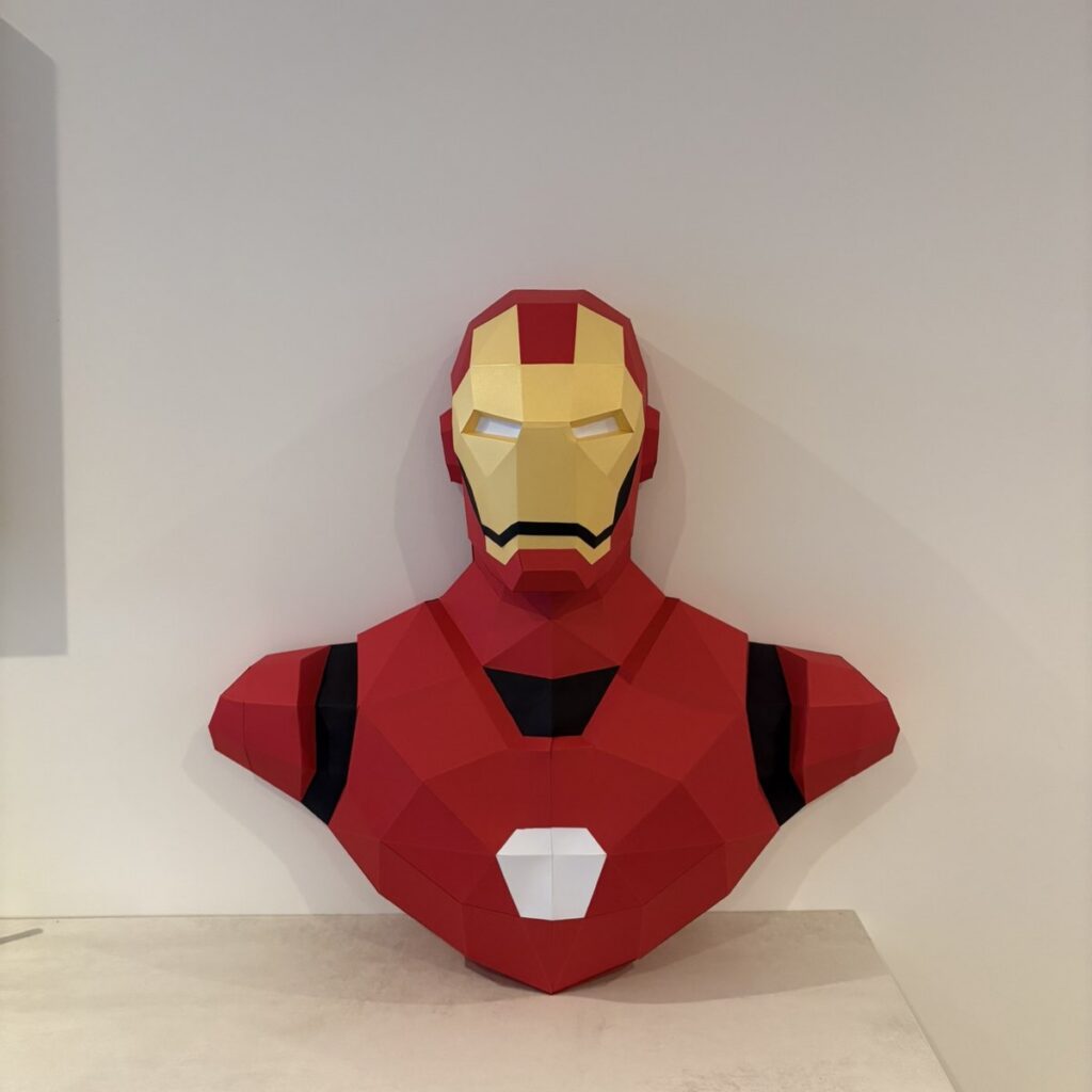 Iron-Man-Papercraft als 3D-Origami