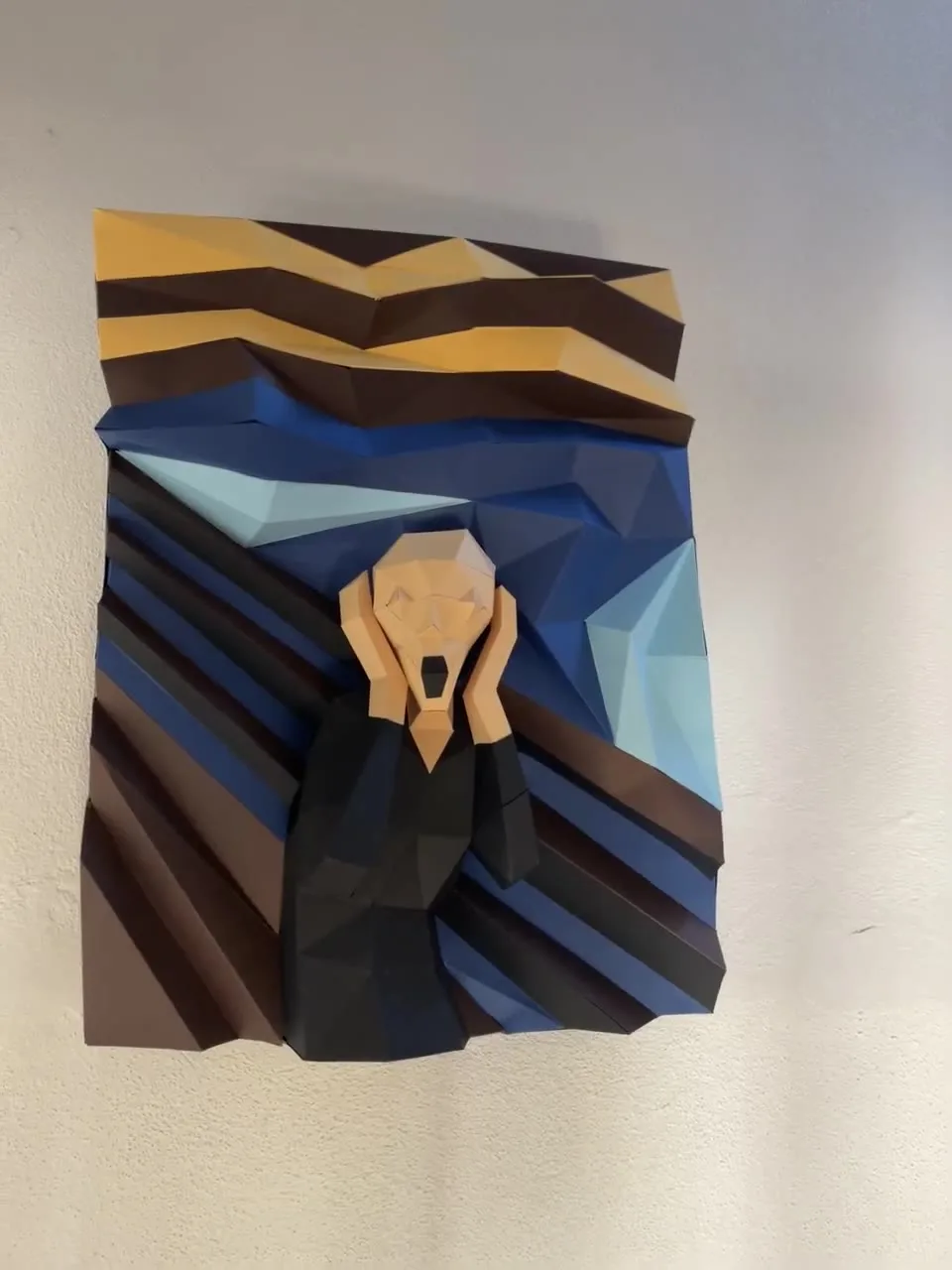 Reproduction low-poly du Cri de Munch en décoration murale