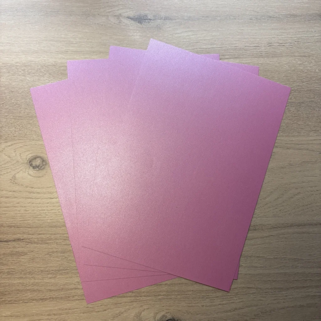 Lavender glossy cardstock A4 – over 180 gsm