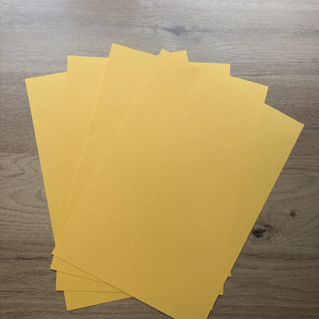Papel cartão A4 Camurça, acabamento fosco – mais de 180 g/m²