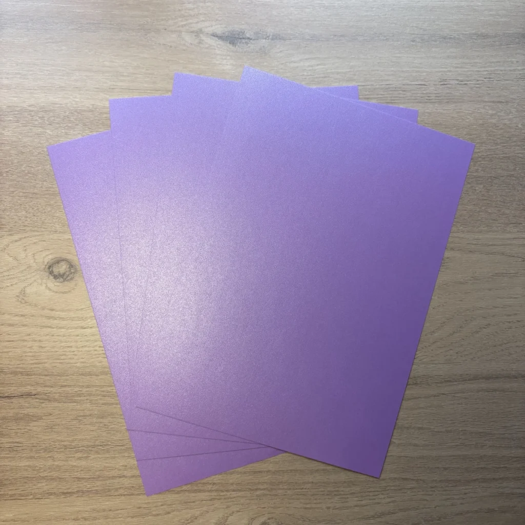Lavender glossy cardstock A4 – over 180 gsm